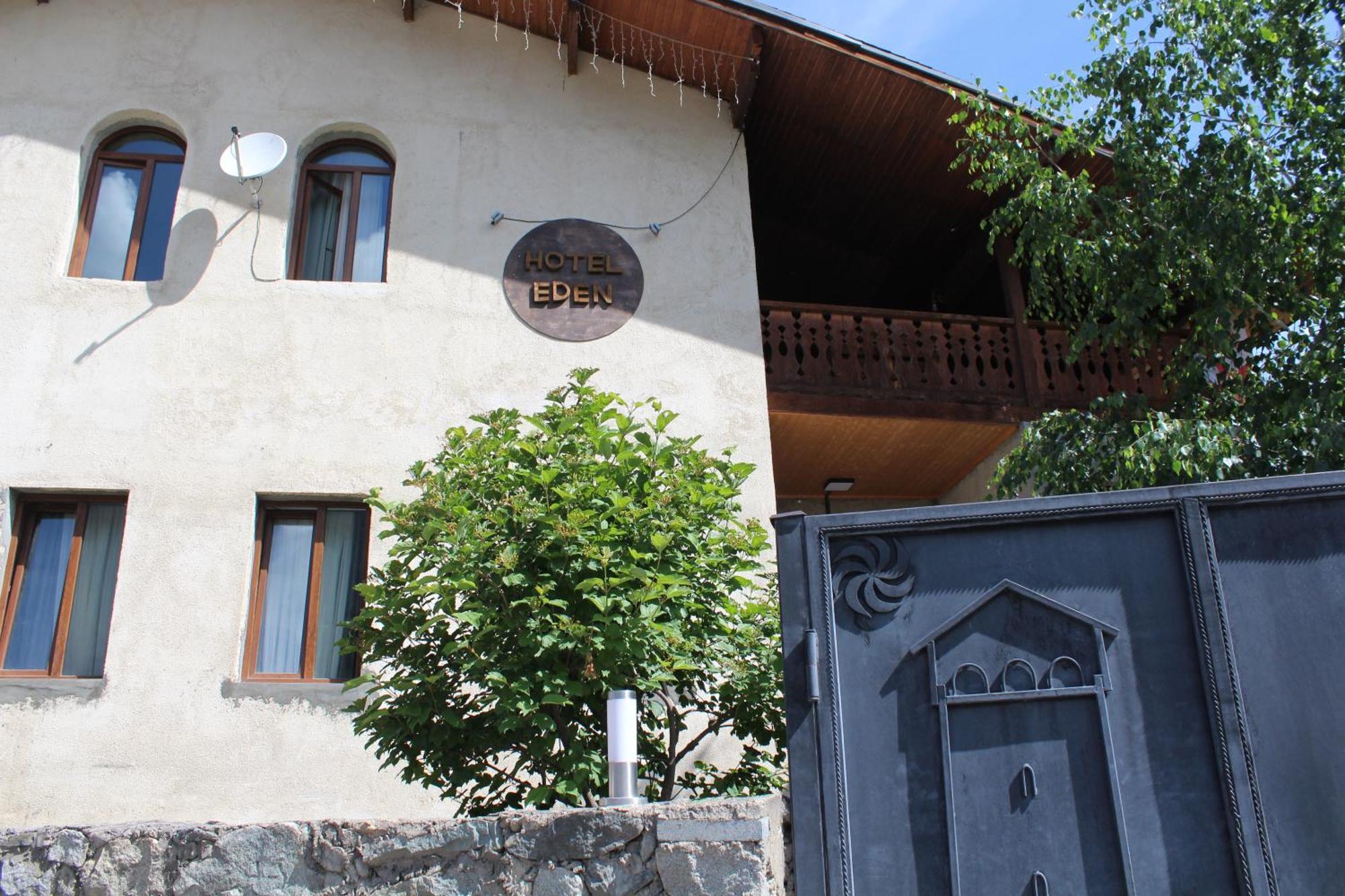 Hotel Eden Mestia Exterior photo
